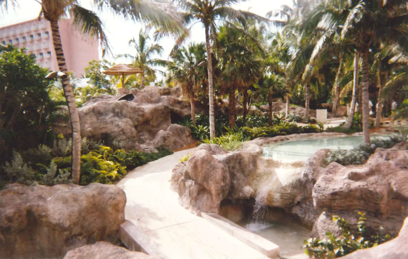 Atlantis Resort - Rockwork and Waterfall